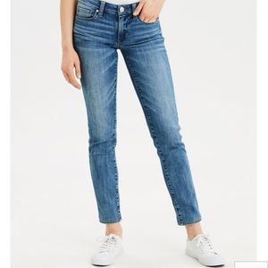 Mid rise jeans